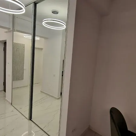 Apartment Regie Rezidence *